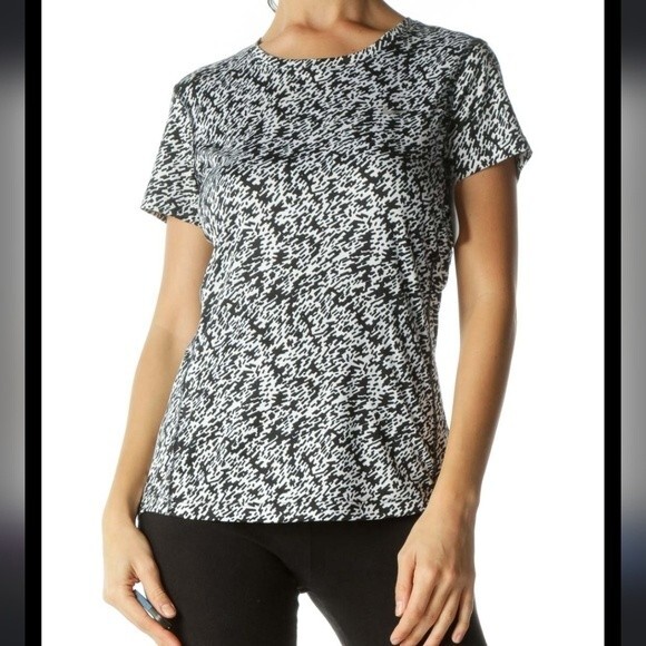 Nike Pronto Miler Printed SS Crewneck Tee - Picture 1 of 10